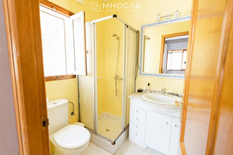 Calpe-Casa hermosa con vistas al mar y Peñón de Ifach a la venta